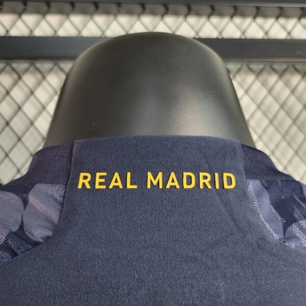 23/24 Real Madrid Player Jersey Away Man - Image 9