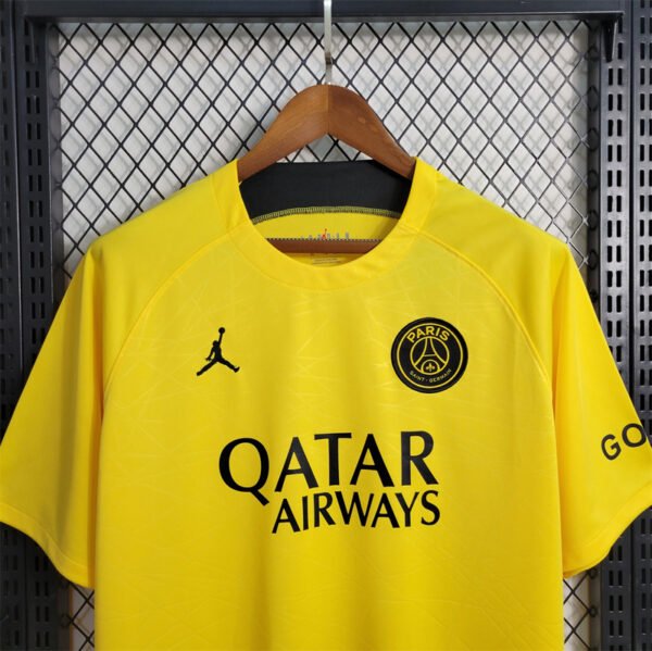 23/24 Paris Saint-Germain yellow football training jersey - Image 3