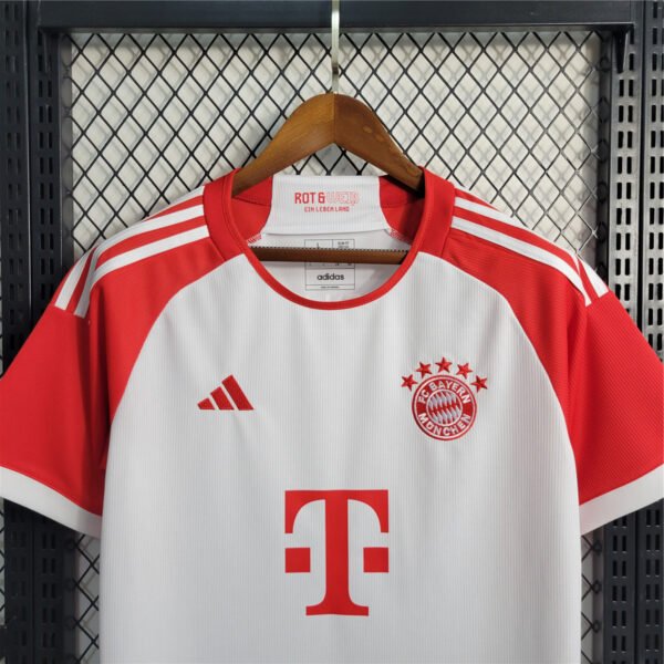 23/24 Bayern Munich Hmoe Shirt Man Soccer Jersey - Image 3