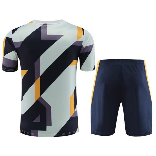 23/24 Real Madrid Man Pre-race training kit/Soccer shirt - Image 3