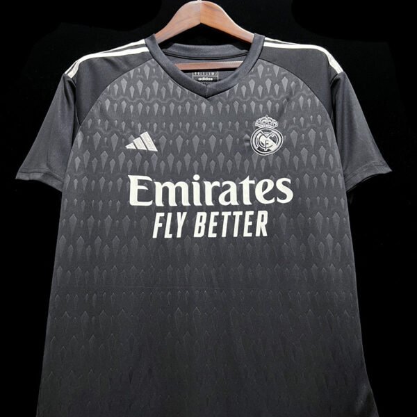 2023/24 Real Madrid Black Goalkeeper shirt S-XXL - Image 3