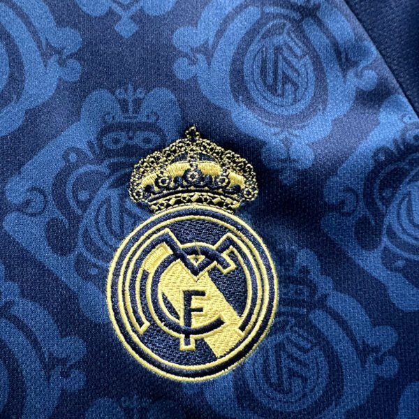 23/24 Real Madrid stripes pre-match training shirt S-XXL - Image 3