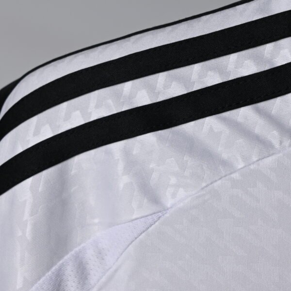 2024/25 Real Madrid Home Kit #9 MBAPPE - Image 7