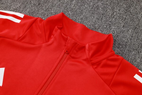 2024/25 Man United Red Training Kit Jacket Adults - Image 5