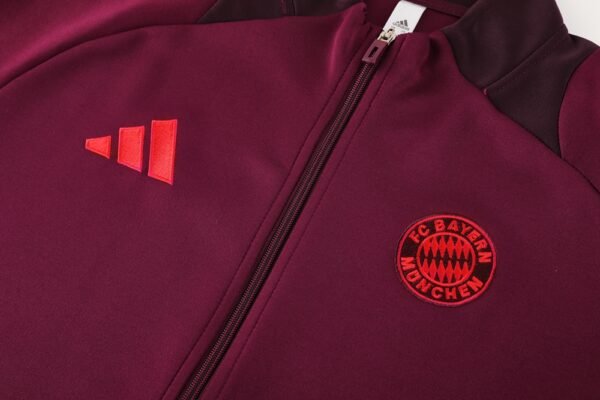 2024/25 Bayern Long Pull Jacket Training Kit Adult - Image 6