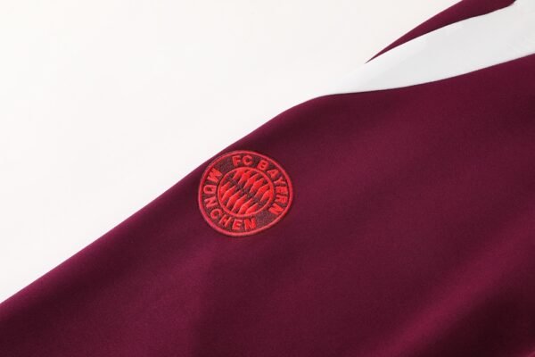 2024/25 Bayern Long Pull Jacket Training Kit Adult - Image 13