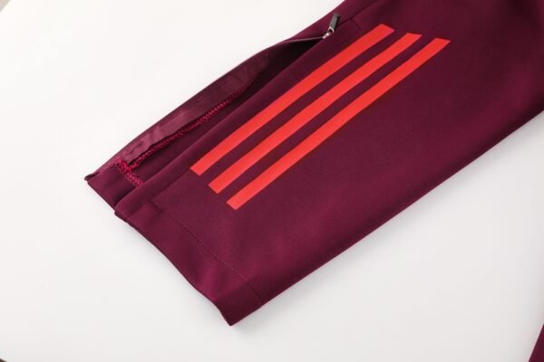 2024/25 Bayern Long Pull Jacket Training Kit Adult - Image 14