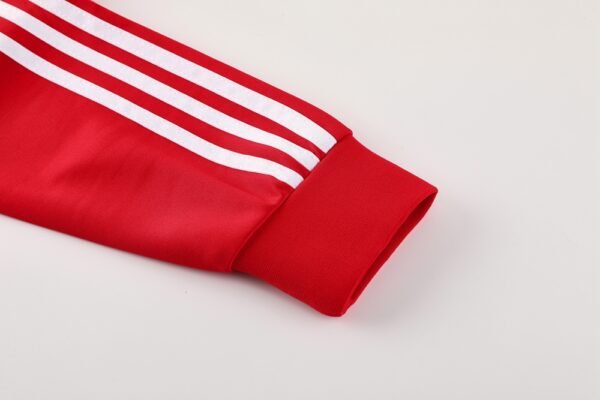2024/25 Man United Long Pull Jacket Training Kit - Image 8