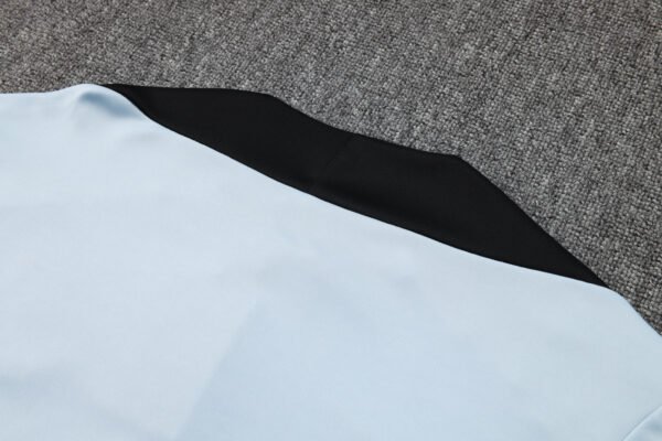 2024/25 Barcelona Half Pull Training Kit Adult - Image 11