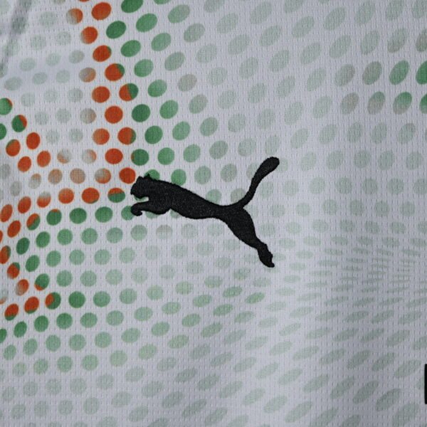 2025/26 Portugal Away Kit Adult #7 RONALDO - Image 4