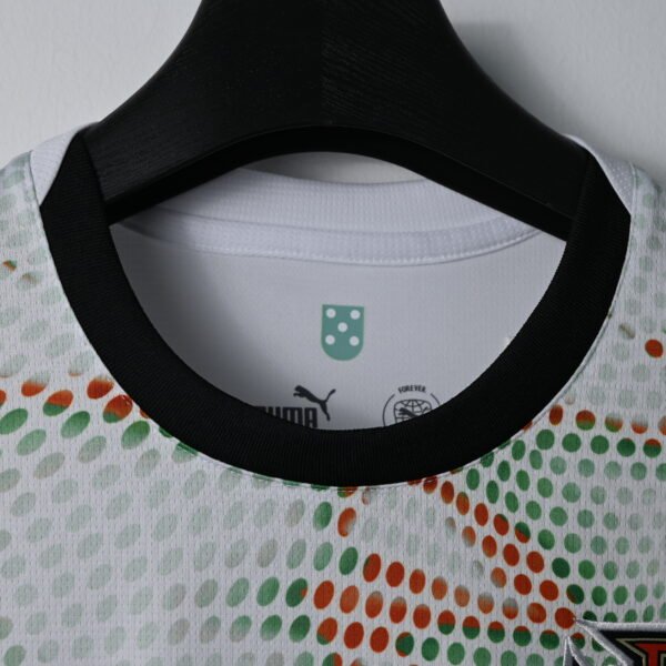 2025/26 Portugal Away Kit Adult #7 RONALDO - Image 5