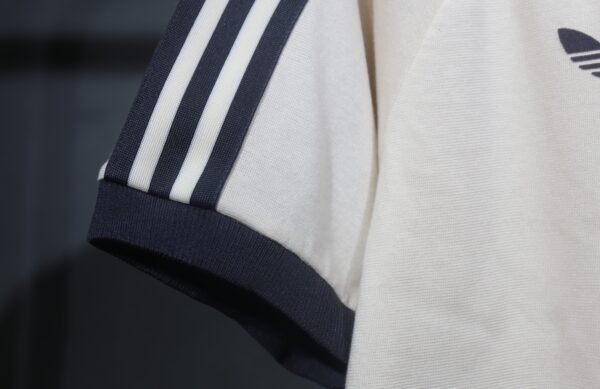 Juventus Stripes Original T-shirt 2024/25 - Image 5