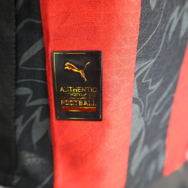 2025/26 AC Milan Home Jersey Authentic Kit Adult - Image 8
