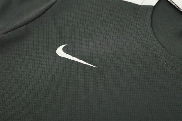 2025/26 Chelsea Dark Green Training Kit Short Sleeve - Image 4