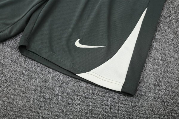 2025/26 Chelsea Dark Green Training Kit Short Sleeve - Image 9