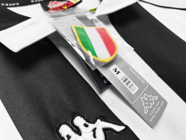 Retro 1997/98 Juventus Home Jersey Adult - Image 5