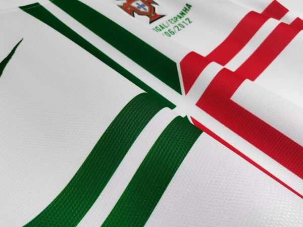 Retro 2012/13 Portugal Away Jersey RONALDO #7 - Image 6