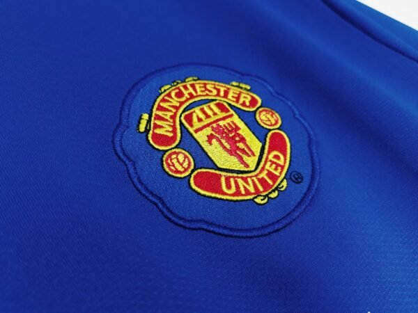 Retro 2008/09 Man United Second Stadium Jersey - Image 5
