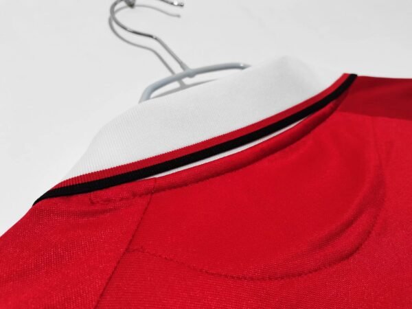Retro 1999/00 Man United Home Jersey Adult - Image 9