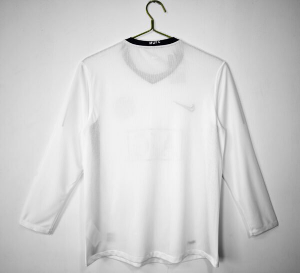 Retro 2008/09 Man United Away Jersey Long Sleeve - Image 2