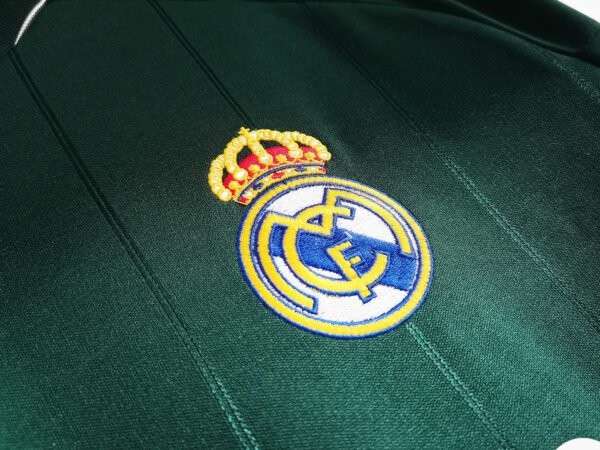 Retro 2012/13 Real Madrid Third Kit Long Sleeve - Image 4