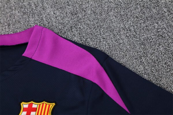 2025/26 Barcelona Short Sleeve Training Kit - Image 4