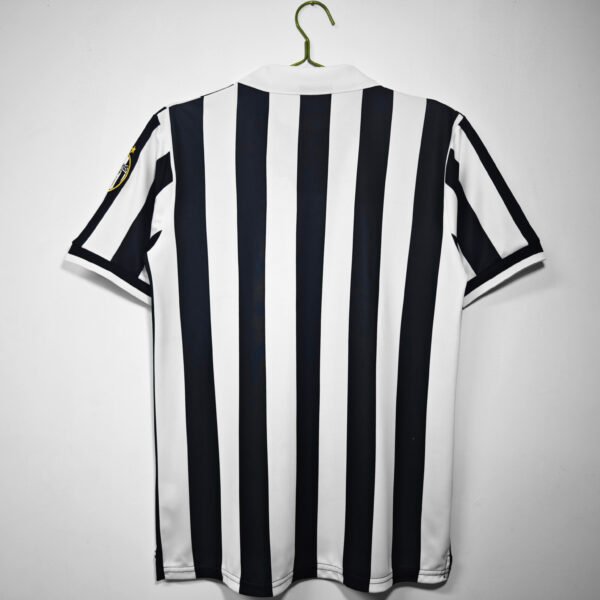 Retro 1998/99 Juventus Home Kit Adult - Image 2
