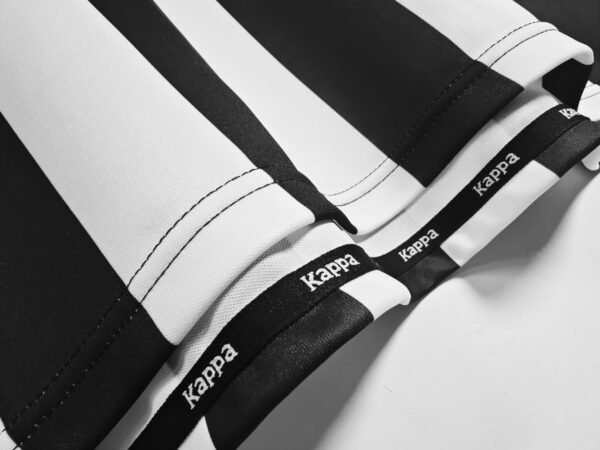 Retro 1998/99 Juventus Home Kit Adult - Image 7