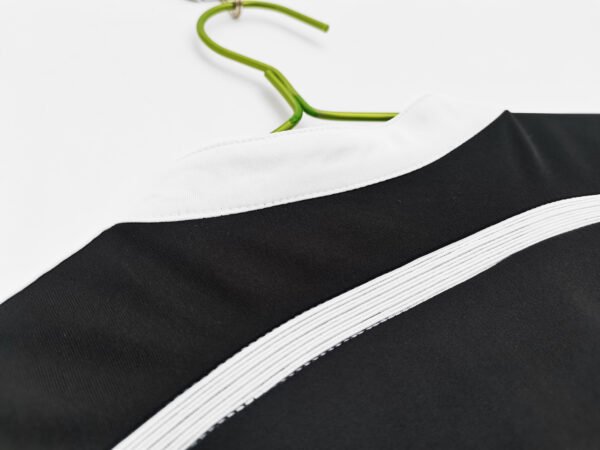Retro 2014/15 Real Madrid Second Kit RONALDO #7 - Image 9