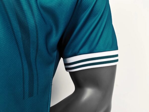 Retro 1995/96 Ajax Away Kit Adult - Image 3