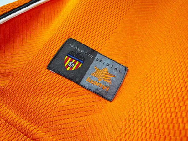 Retro 1999/00 Valencia Away Kit Adult - Image 10