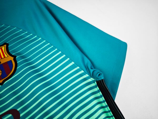 Retro 2016/17 Barcelona Second Kit Adult - Image 9
