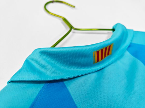 Retro 2007/08 Barcelona Away Kit Adult - Image 8