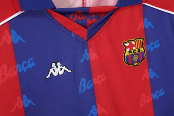Retro 1992/95 Barcelona Home Jersey - Image 4