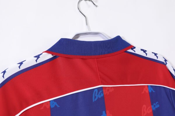 Retro 1992/95 Barcelona Home Jersey - Image 7