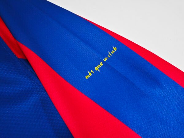 Retro 2010/11 UCL Barcelona Home Jersey Long Sleeve - Image 12