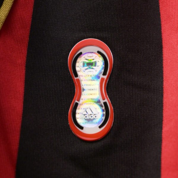 Retro 2006/07 AC Milan Home Jersey KAKA' 22 UCL - Image 9