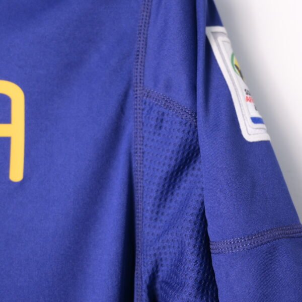 Retro 2010 Spain Away Jersey A.INIESTA #6 - Image 11