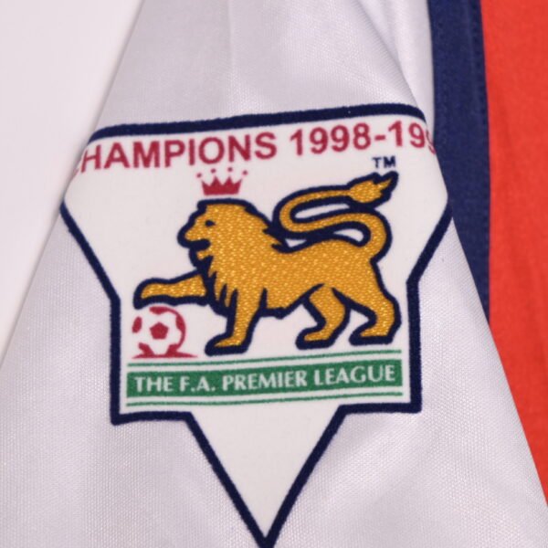 Retro 1998/99 Arsenal Home Jersey BERGKAMP #10 - Image 7
