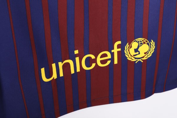 Barcelona 2017/18 Home Jersey Retro Kit - Image 10