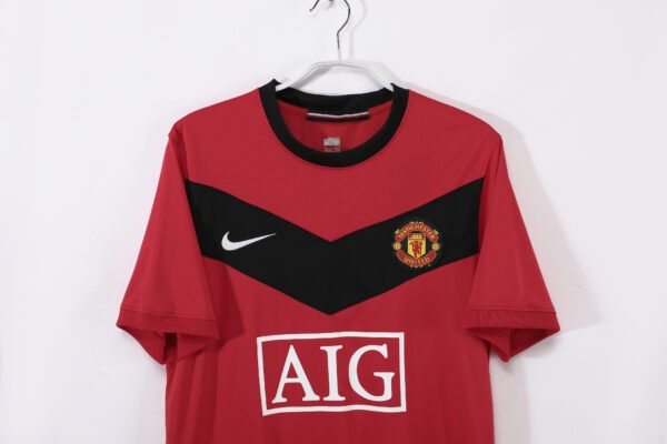 Retro 2010 Man United Home Jersey Adult - Image 3