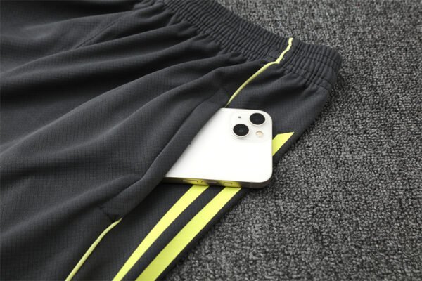Real Madrid 2025/26 Short Sleeve Training Kit Adult - Image 11