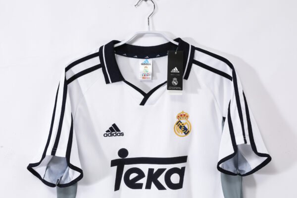 Retro 2000/01 Real Madrid Home Jersey Adult - Image 3