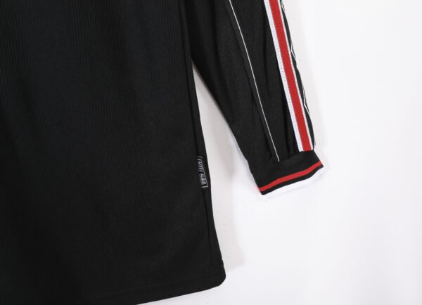 Man United 1998/99 Retro Jersey Long Sleeve Adult - Image 6