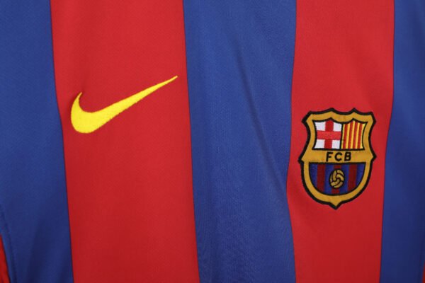 Retro 2004/05 Barcelona Home Jersey Adult - Image 6