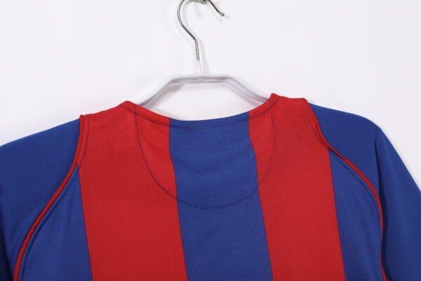 Retro 2004/05 Barcelona Home Jersey Adult - Image 8