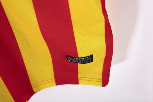 Retro 2013/14 Barcelona Away Jersey Adult - Image 7