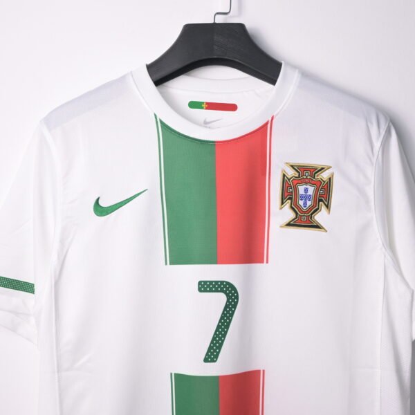 Portugal 2010 Away Jersey Retro RONALDO 7 Kit - Image 3
